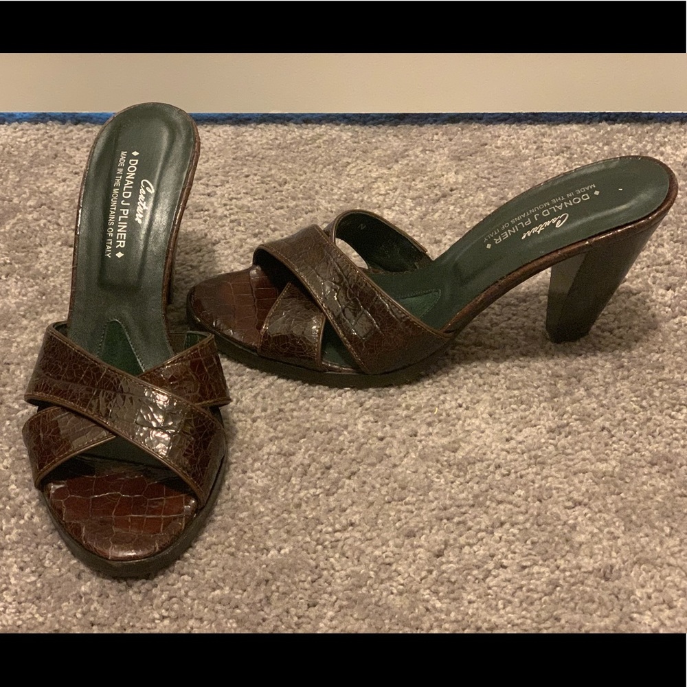 Donald J. Plinier Heel